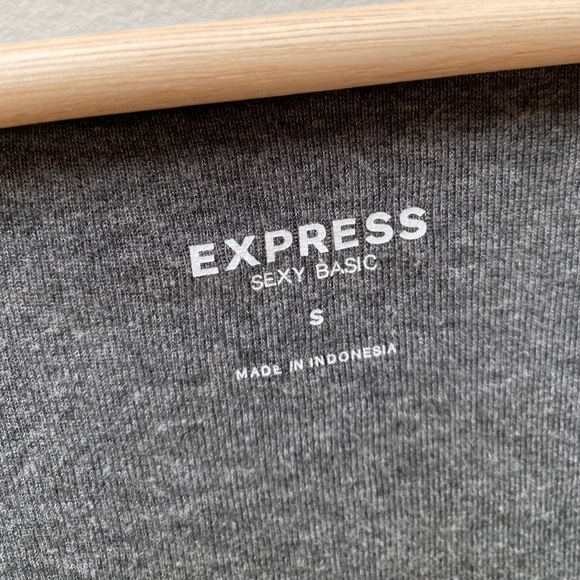EXPRESS Grey Ruched Top - Picture 3 of 5